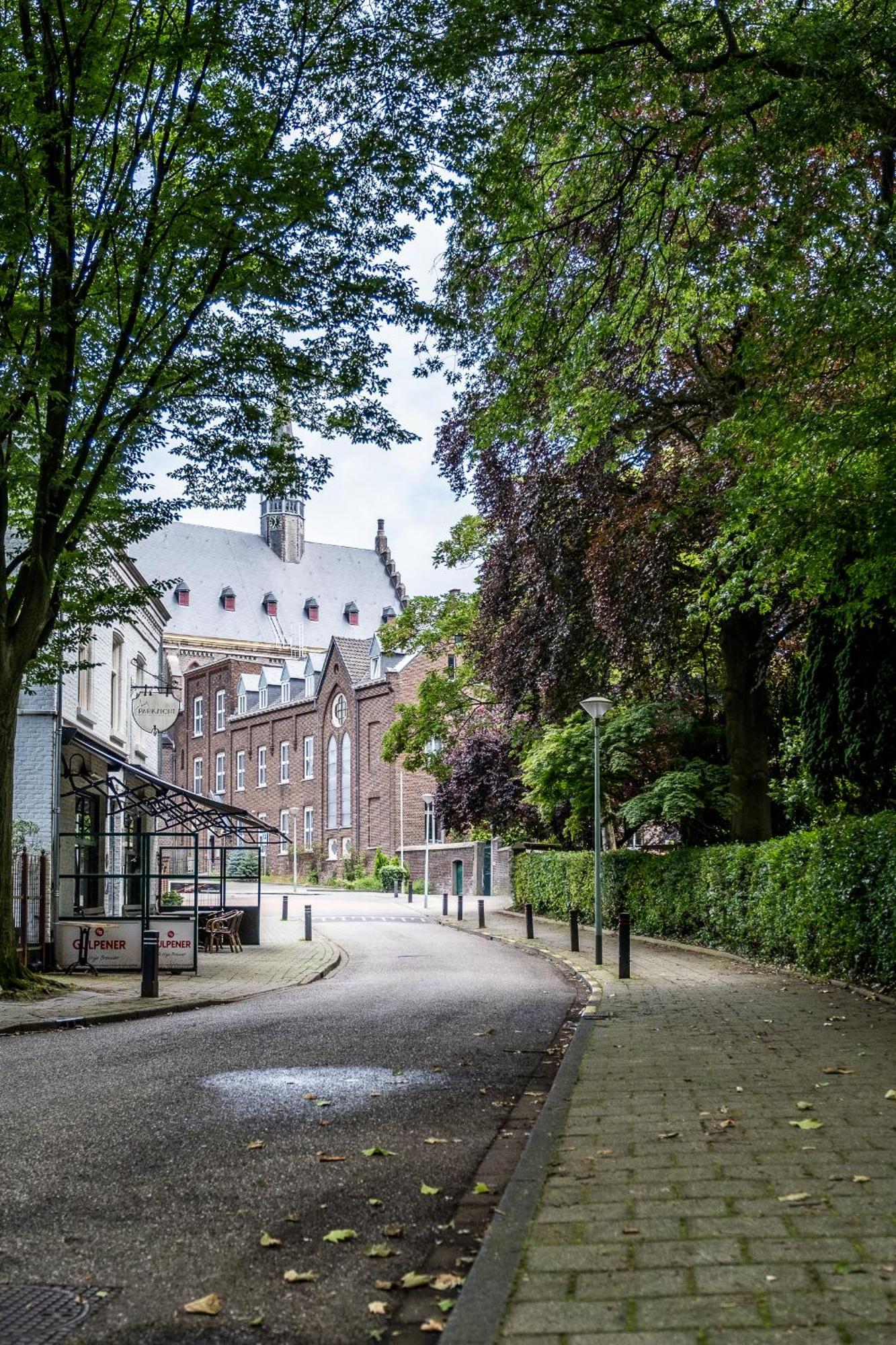 Bb Aan De Kapel Bed & Breakfast Roermond Ngoại thất bức ảnh