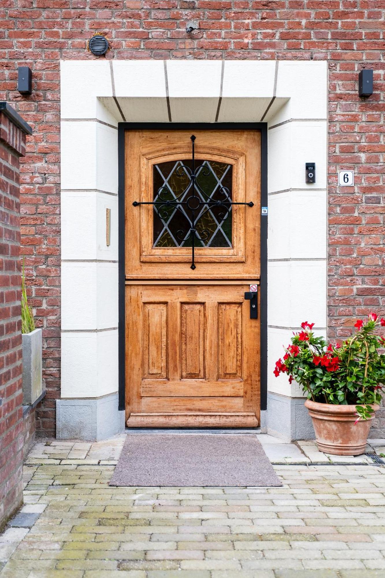 Bb Aan De Kapel Bed & Breakfast Roermond Ngoại thất bức ảnh